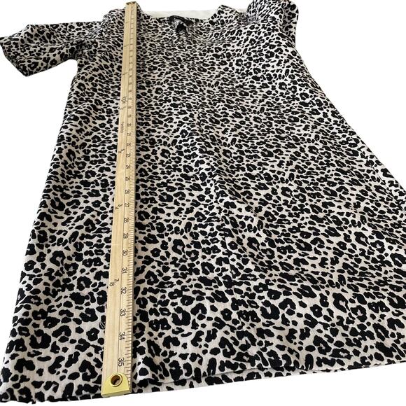 Karen Kane Cheetah Print Dress Size Small S Sheath Dress Animal Print V Neck - Picture 8 of 8